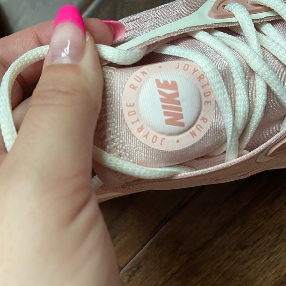 Women’s Nike Joy Ride Dual Run Tennis Shoes Pink - Picture 7 of 9